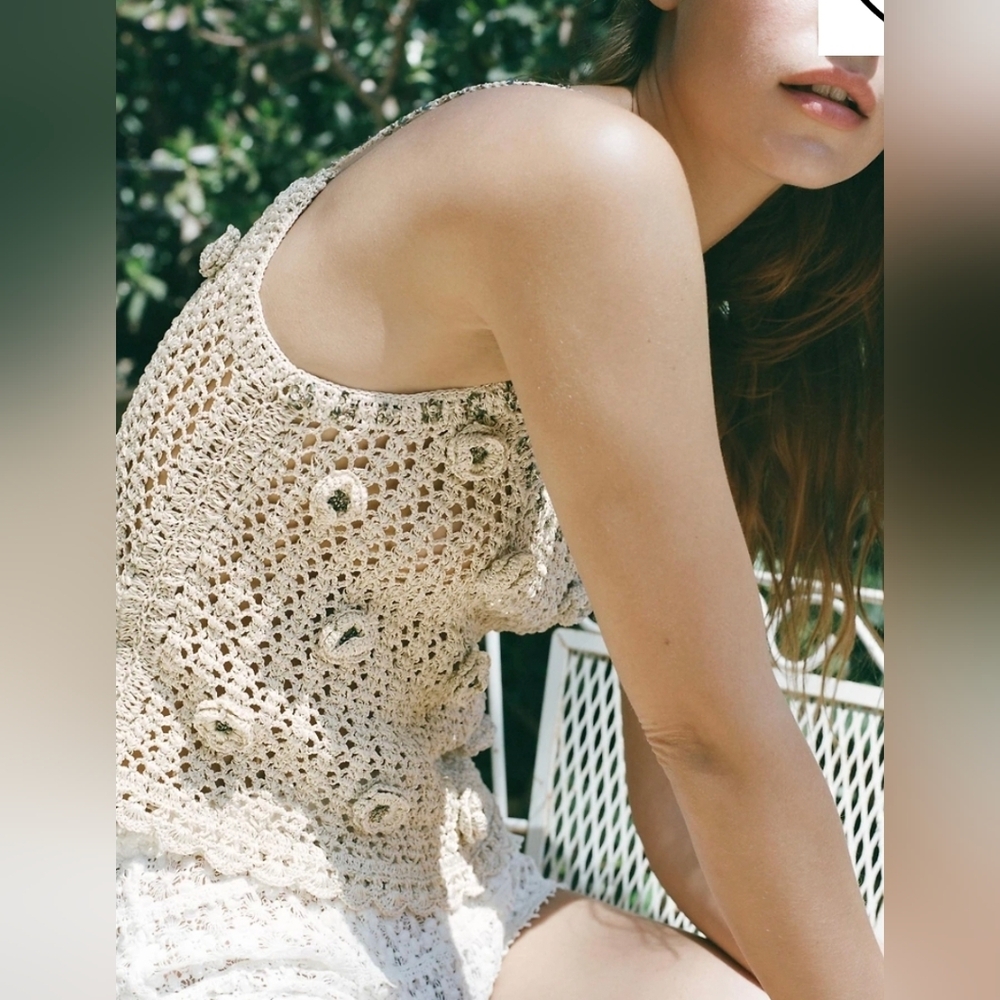 LIMITED EDITION CROCHET TOP WITH RAISED FLOWERS Zara M